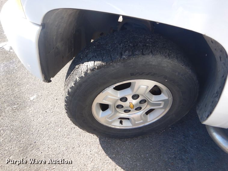 image for item GG9625 2008 Chevrolet Silverado 1500 Ext. Cab pickup truck