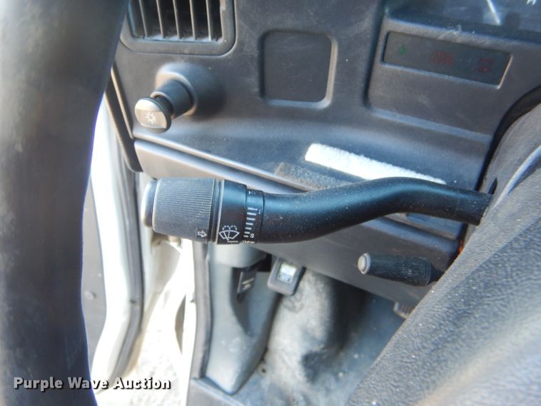 image for item GG9626 1994 Ford Club Wagon van