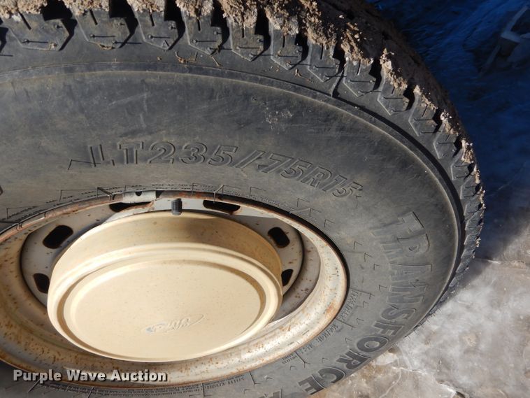 image for item GG9626 1994 Ford Club Wagon van