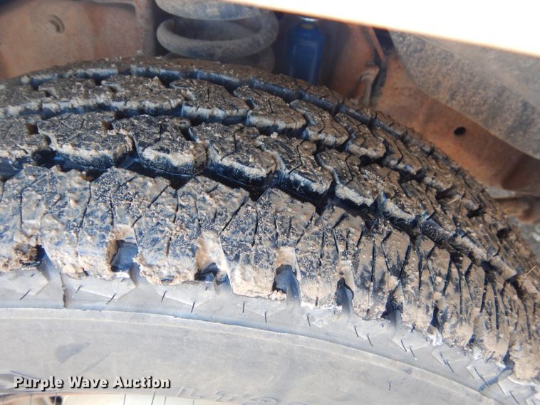 image for item GG9626 1994 Ford Club Wagon van