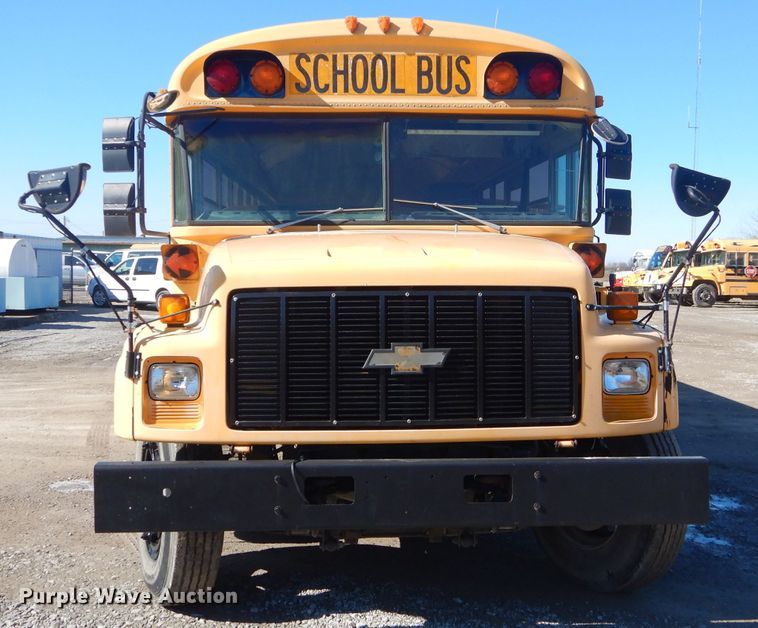 image for item GG9627 1995 Chevrolet Blue Bird school bus