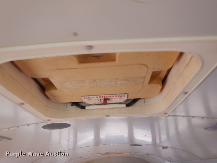 image for item GG9627 1995 Chevrolet Blue Bird school bus