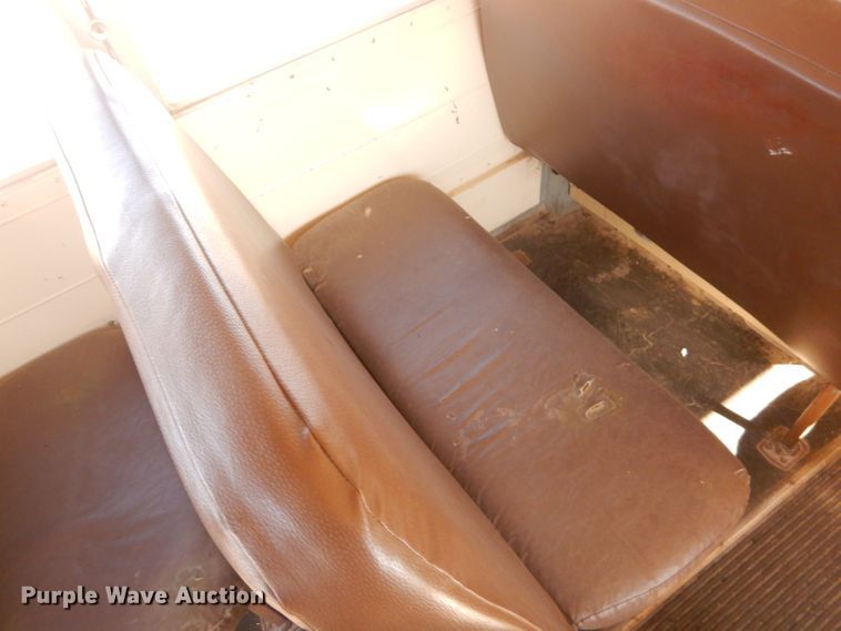 image for item GG9627 1995 Chevrolet Blue Bird school bus