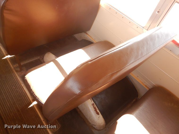 image for item GG9627 1995 Chevrolet Blue Bird school bus