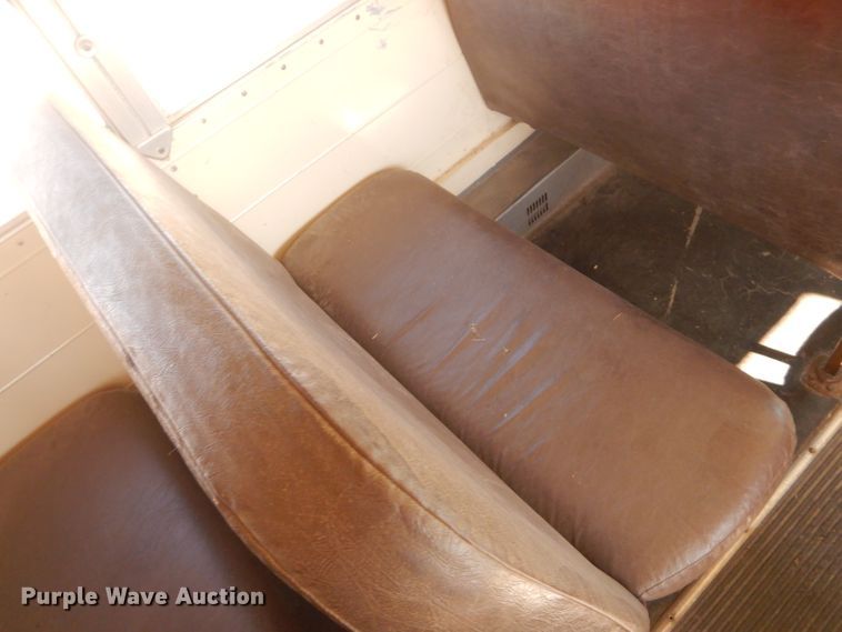 image for item GG9627 1995 Chevrolet Blue Bird school bus