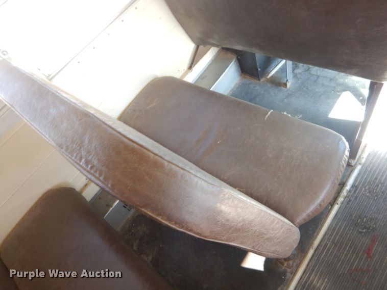 image for item GG9627 1995 Chevrolet Blue Bird school bus