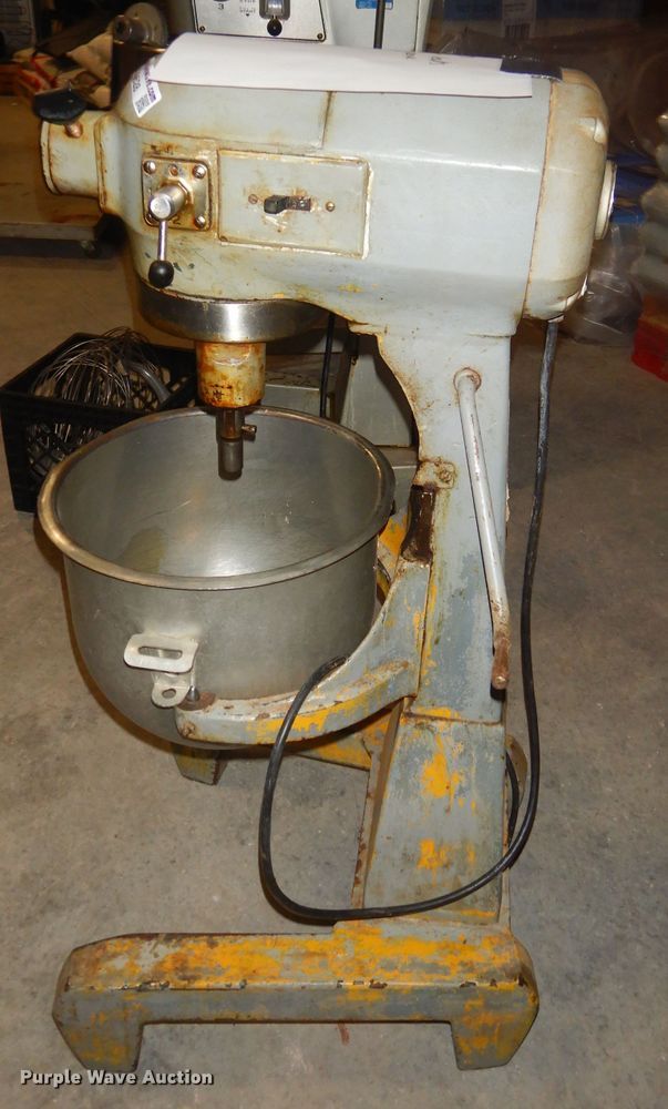 image for item GG9628 Hobart 200 mixer