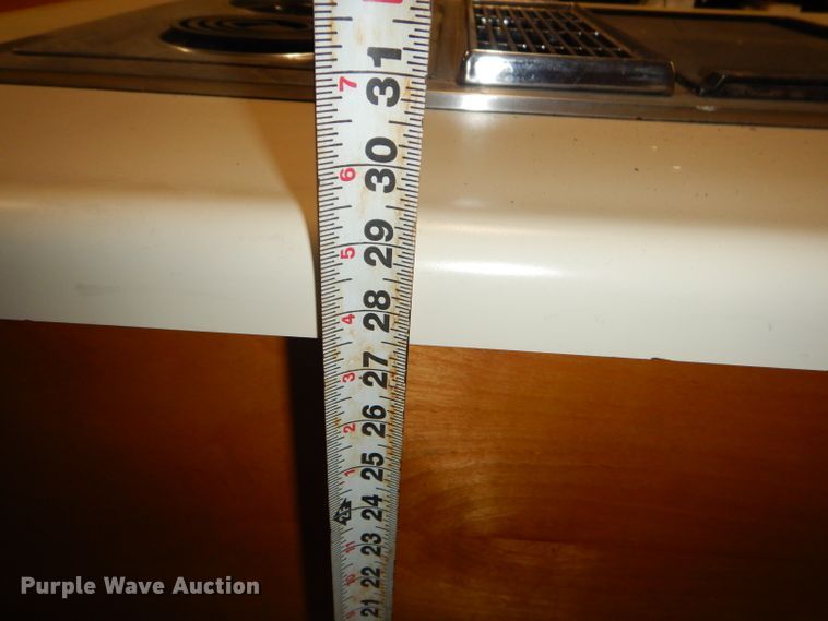 image for item GG9632 Jenn-Air electric range