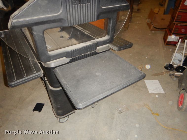 image for item GG9633 Carlisle serving cart