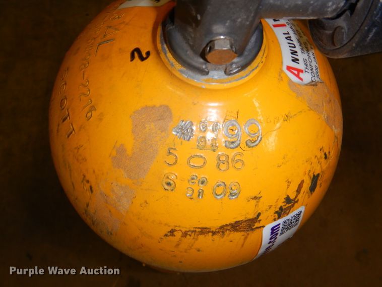 image for item GG9686 (11) SCBA steel bottles