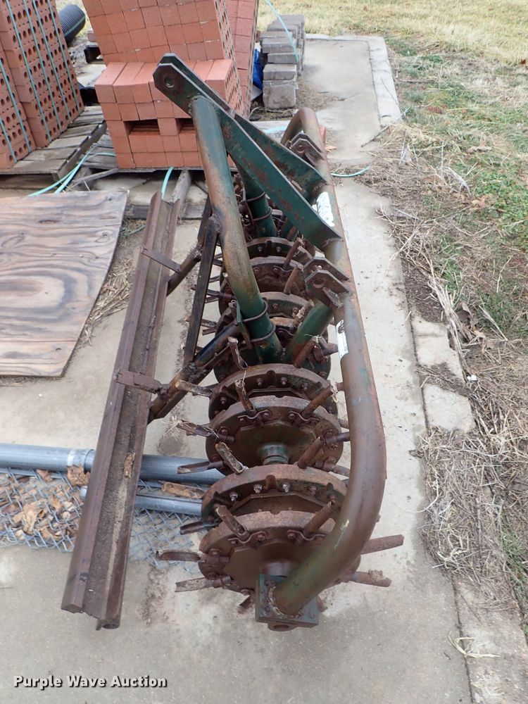 image for item GN9622 Lawn equipment