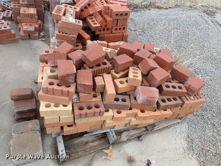 image for item GN9623 Bricks