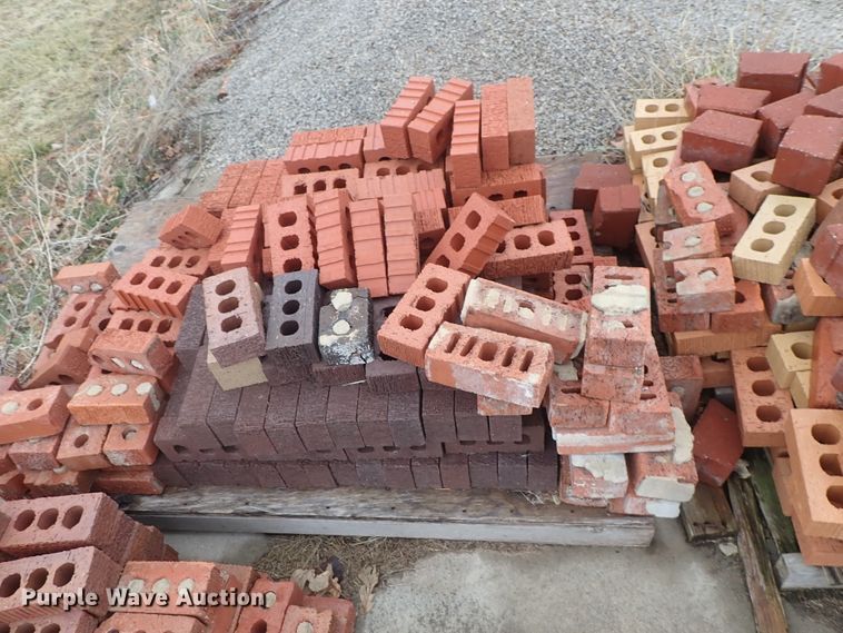 image for item GN9623 Bricks