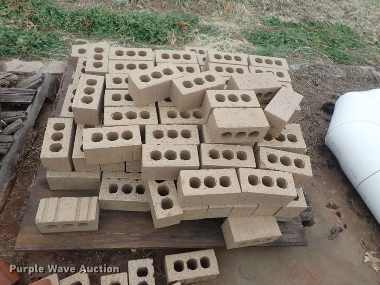 image for item GN9623 Bricks