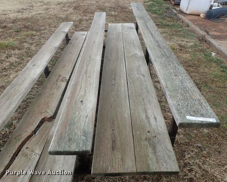 image for item GN9632 (4) wood bleachers