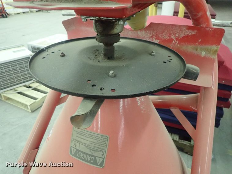 image for item GN9645 Spreader