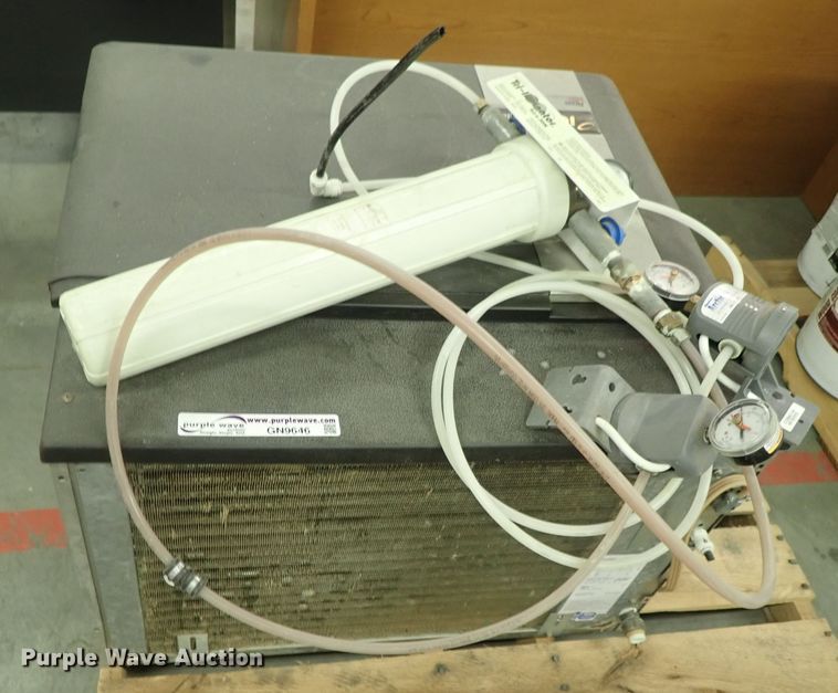 image for item GN9646 Ice maker