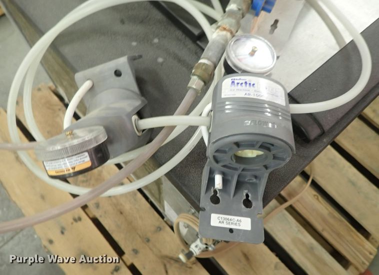 image for item GN9646 Ice maker