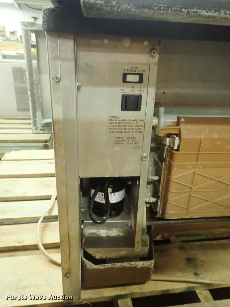 image for item GN9646 Ice maker