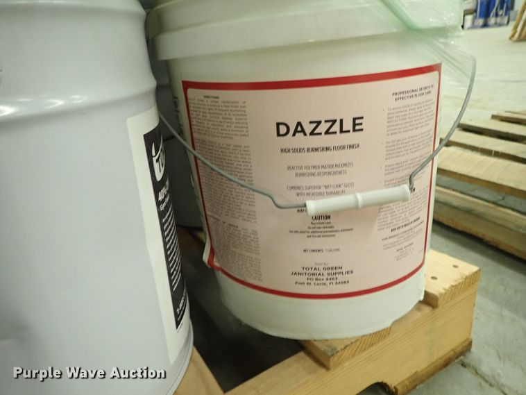 image for item GN9647 Adhesive and sealant