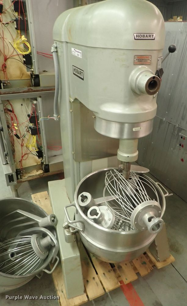 image for item GN9651 Hobart H600 mixer