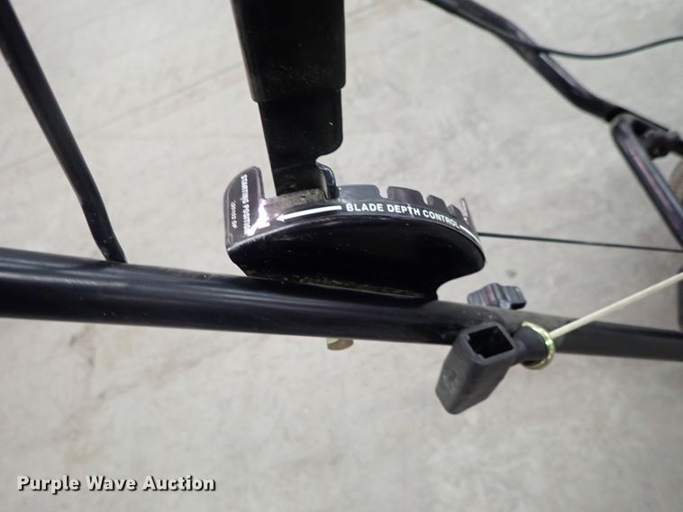 image for item GN9655 Troy-Bilt TB554 edger