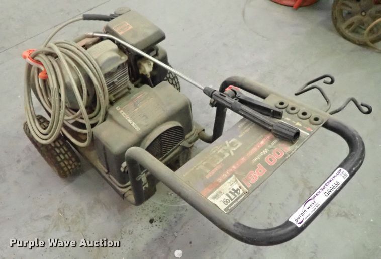 image for item GN9658 Pressure washer
