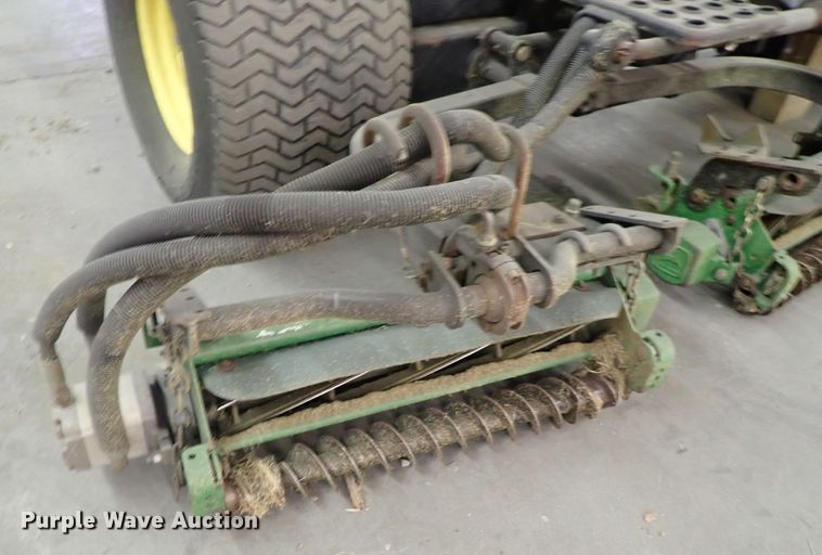 image for item GN9664 John Deere 3215B reel mower