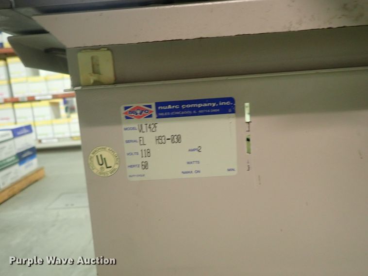 image for item GN9689 NuArc VLT42F light table