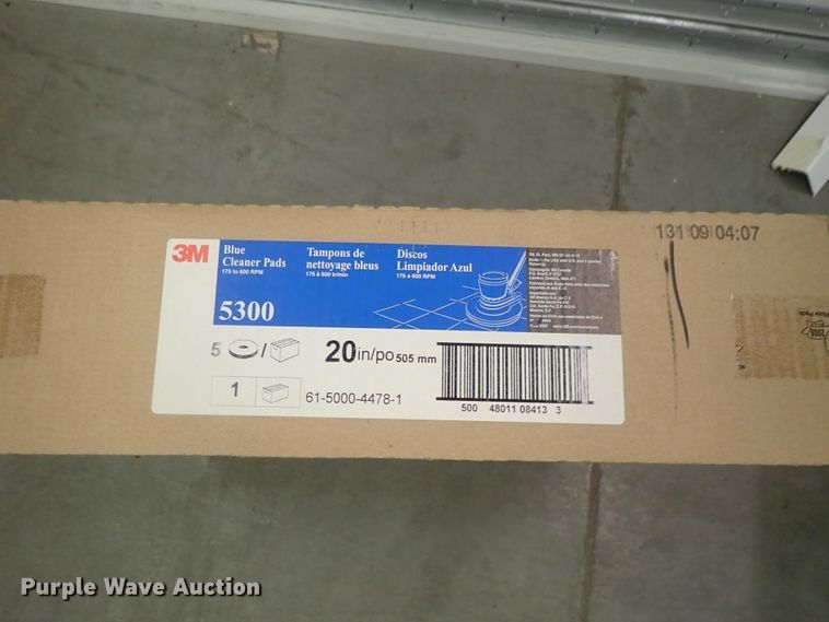 image for item GN9697 Approximately 115 floor pads