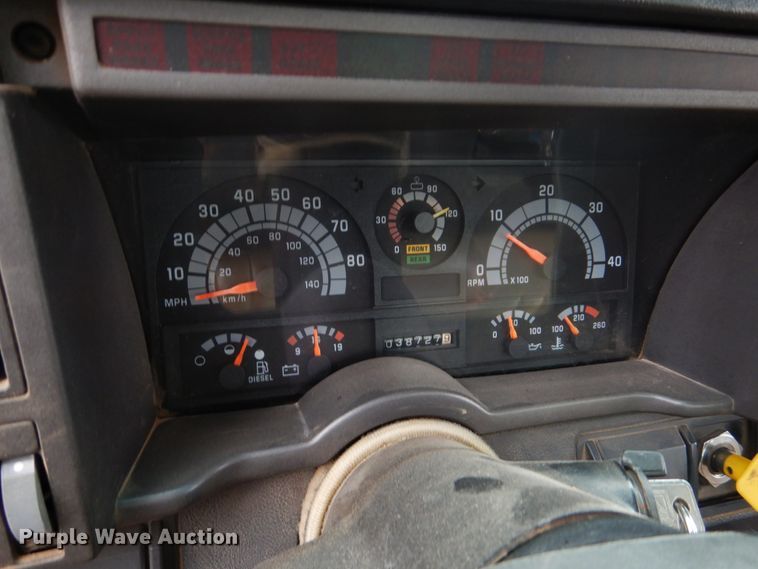 image for item GN9975 1995 Chevrolet Kodiak C6500 digger derrick truck