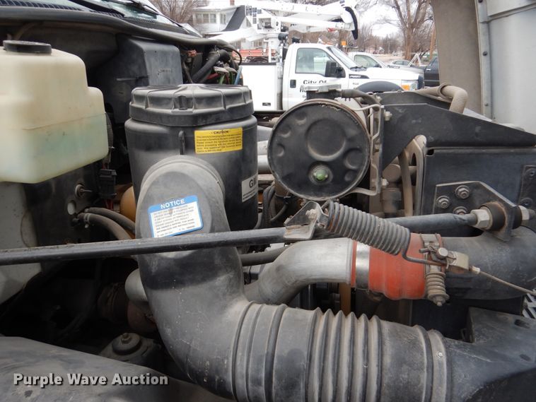 image for item GN9975 1995 Chevrolet Kodiak C6500 digger derrick truck