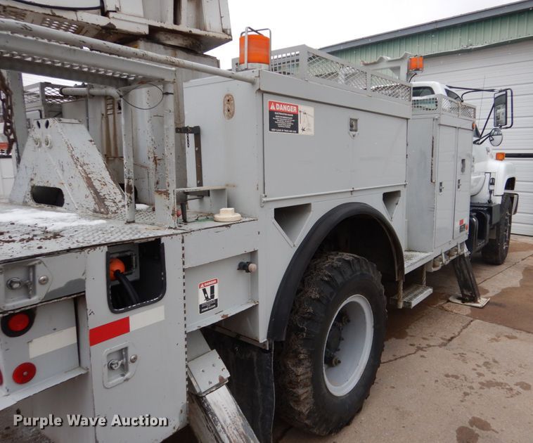 image for item GN9975 1995 Chevrolet Kodiak C6500 digger derrick truck