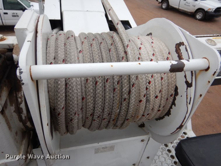 image for item GN9975 1995 Chevrolet Kodiak C6500 digger derrick truck