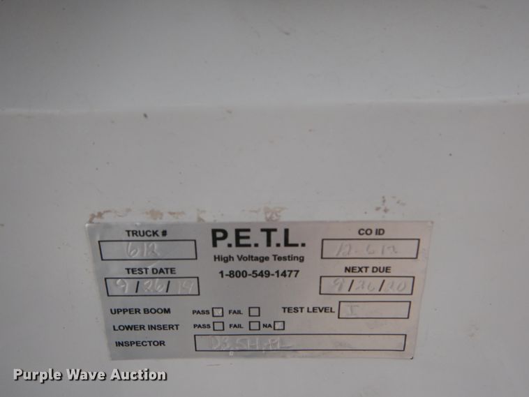 image for item GN9975 1995 Chevrolet Kodiak C6500 digger derrick truck