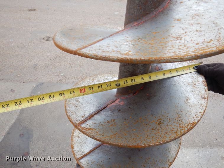 image for item GN9975 1995 Chevrolet Kodiak C6500 digger derrick truck