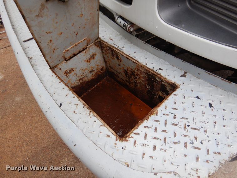 image for item GN9975 1995 Chevrolet Kodiak C6500 digger derrick truck