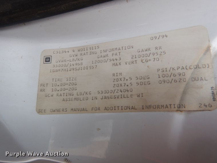 image for item GN9975 1995 Chevrolet Kodiak C6500 digger derrick truck