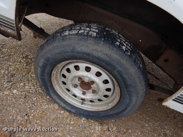 image for item GN9977 1989 Chevrolet S10 pickup truck