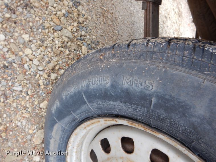 image for item GN9977 1989 Chevrolet S10 pickup truck