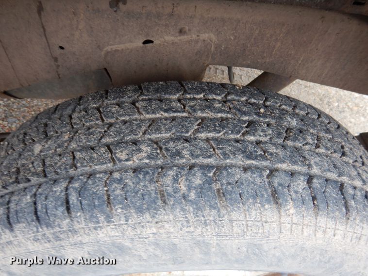 image for item GN9977 1989 Chevrolet S10 pickup truck