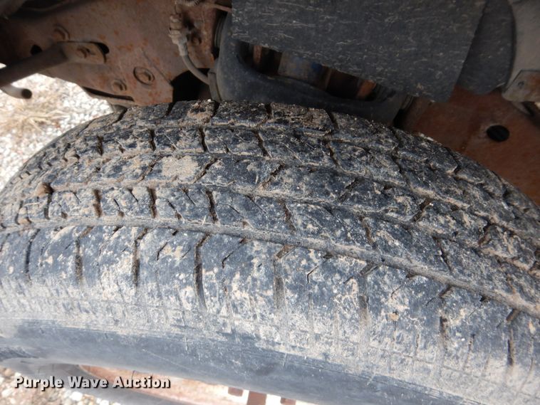 image for item GN9977 1989 Chevrolet S10 pickup truck