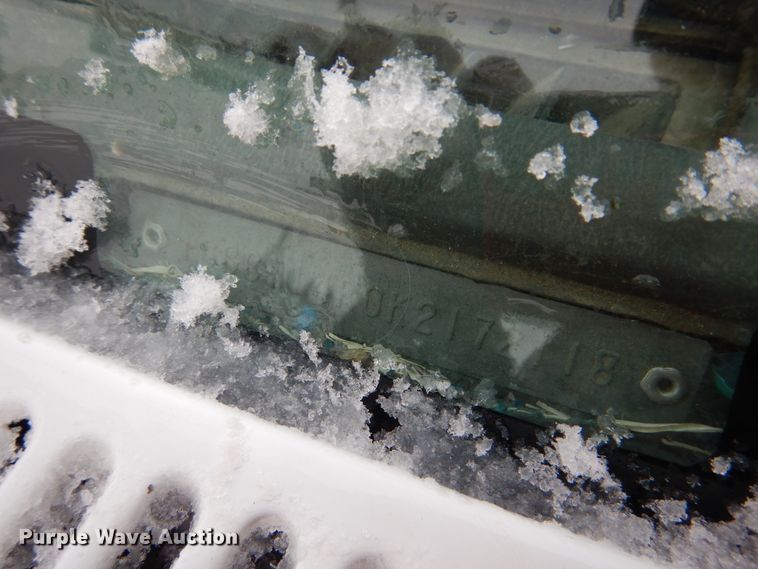 image for item GN9977 1989 Chevrolet S10 pickup truck