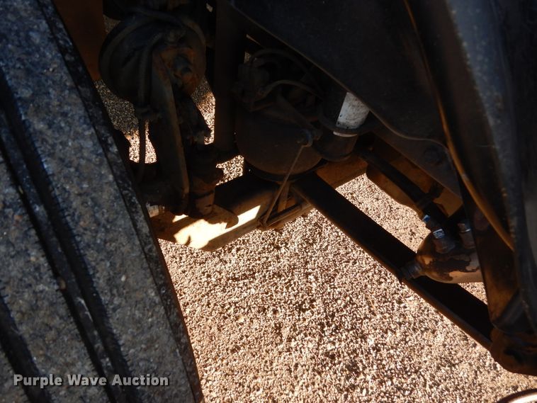 image for item GW9478 2003 Freightliner Columbia semi truck