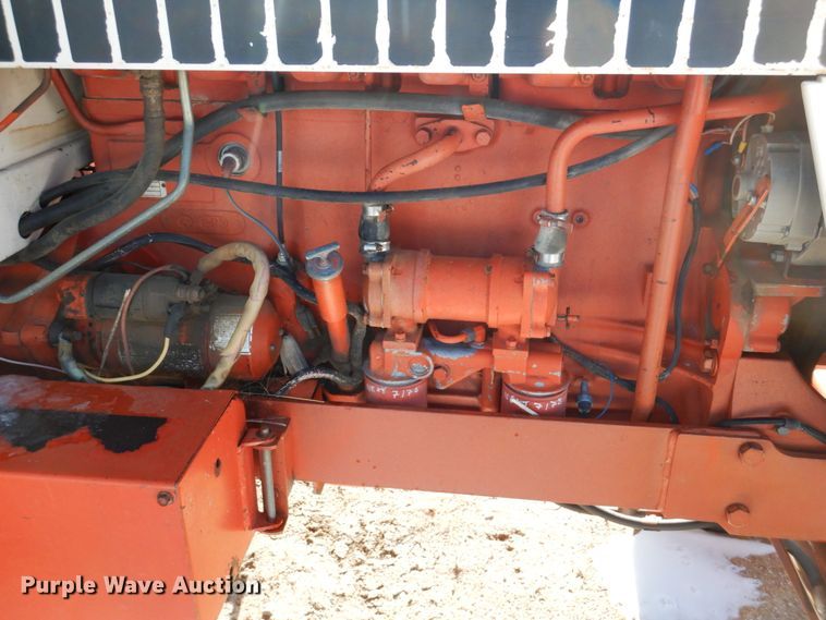 image for item GX9869 1982 Case 2290 tractor