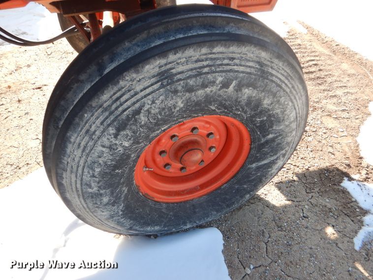 image for item GX9869 1982 Case 2290 tractor