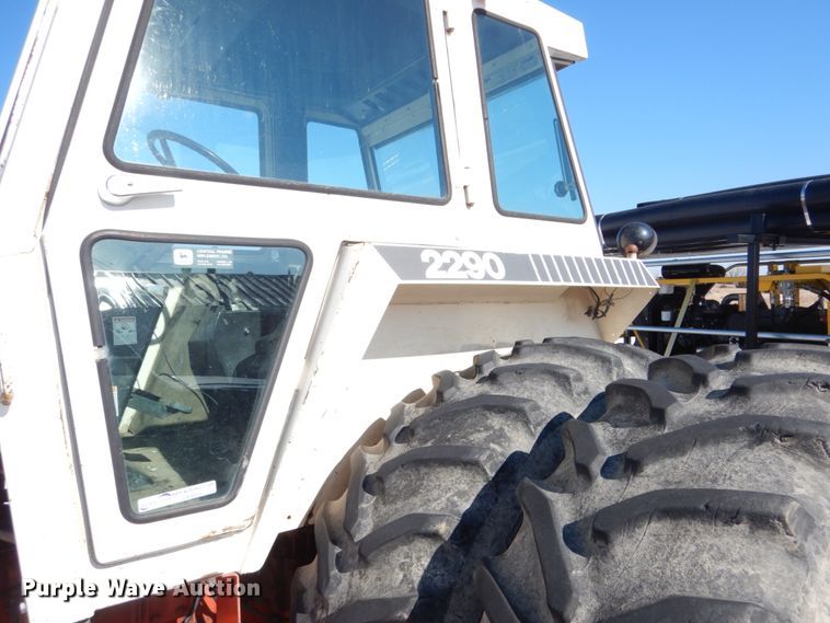 image for item GX9869 1982 Case 2290 tractor