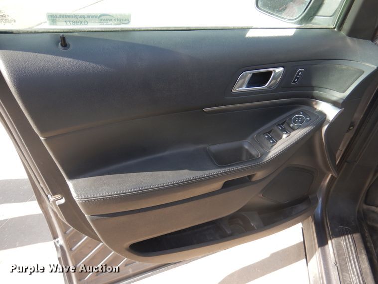 image for item GX9877 2015 Ford Explorer Police Interceptor SUV