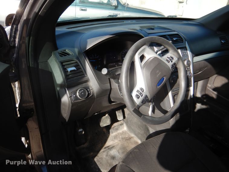 image for item GX9877 2015 Ford Explorer Police Interceptor SUV