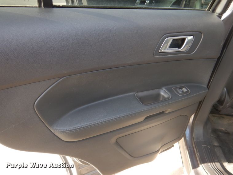 image for item GX9877 2015 Ford Explorer Police Interceptor SUV